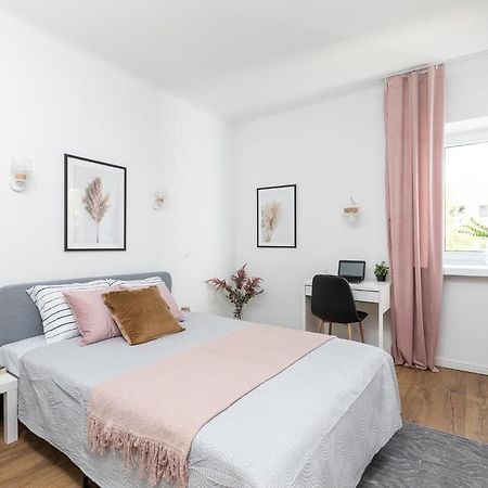 Superapart Nowolipki 23, Unwind In Urban Chic Apartament Warschau Buitenkant foto